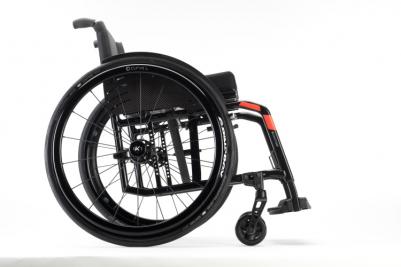 Fauteuil roulant actif Invacare Kuschall Compact 2.0 - Potences fixes et escamotables