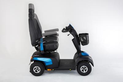 Scooter électrique Senior Invacare Comet Alpine Plus - Elévation de l'assise