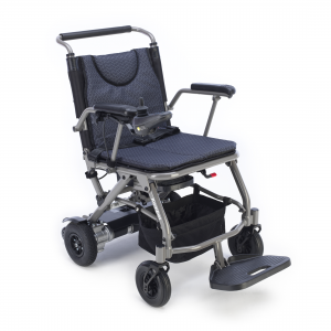 Fauteuil roulant électrique intérieur pliant Invacare Kompas